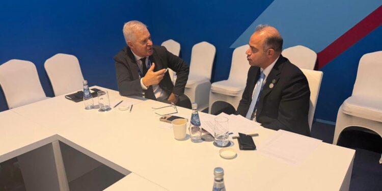 862427410 28861271776ش"الاستثمار" تبحث مع "غرفة التجارة الدولية" تعزيز تنافسية الصادرات المصرية 815111 3688448490324668470 n