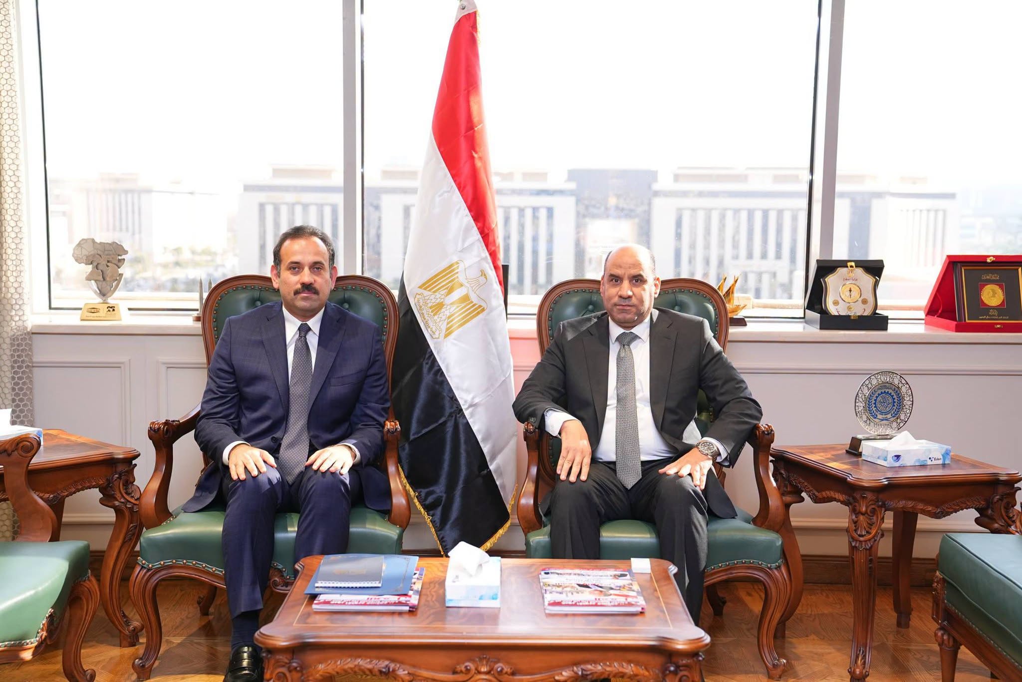 وزير العمل و”مستقبل مصر” يبحثان التعاون فى رعاية العمالة غير المنتظمة