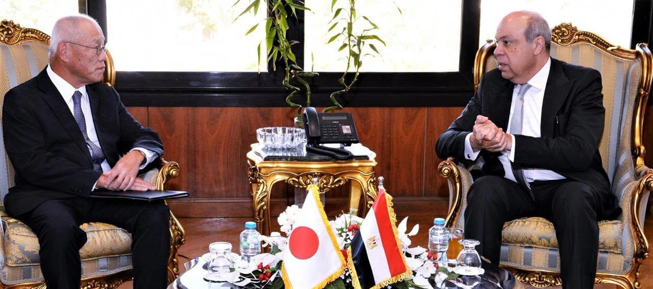 «الطيران» تبحث فرص التعاون مع الشركات اليابانية في تطوير المطارات المصرية