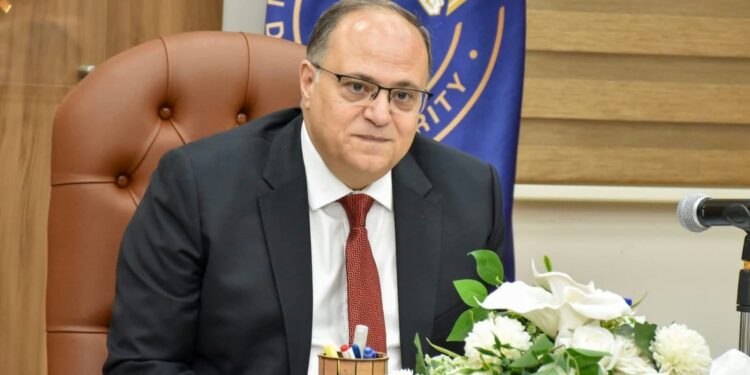 الدكتور علي الغمراوي، رئيس هيئة الدواء المصرية