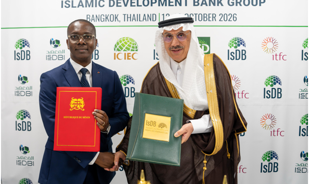 "الإسلامي للتنمية" وبنين يعززان الشراكة التنموية باتفاقيات تمويل بـ326 مليون يورو
