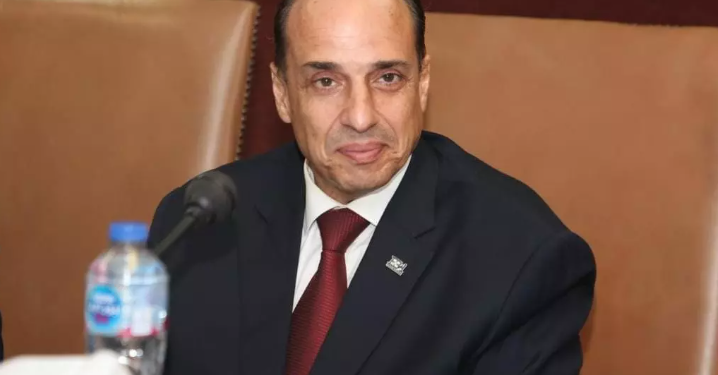 أحمد منير عزالدين